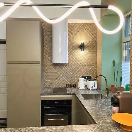Apartment Unique In Center